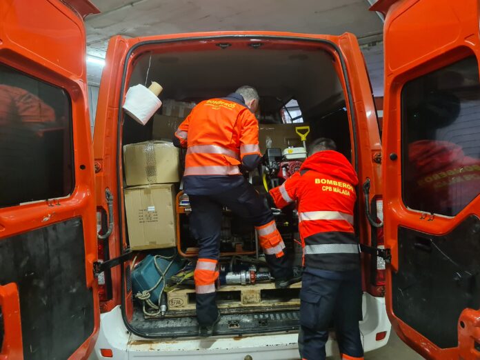 La Diputación envía a Ucrania tres furgonetas del CPB con 3.000 kilos de material de técnico de emergencias